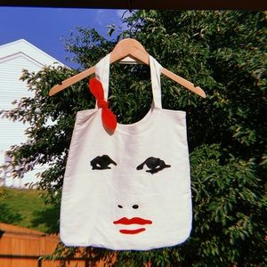 Face Tote